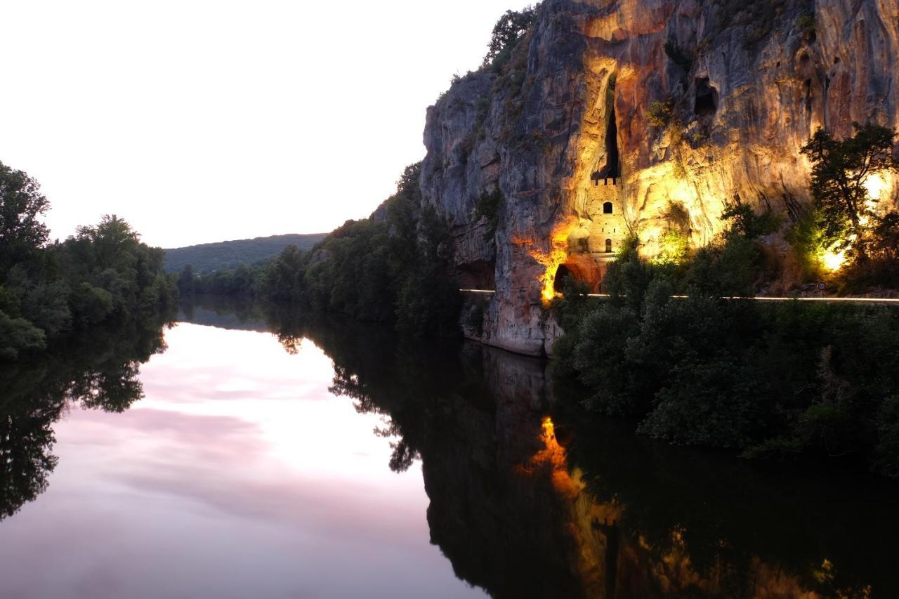 Hotel Restaurant Les Falaises Bouziès Kültér fotó